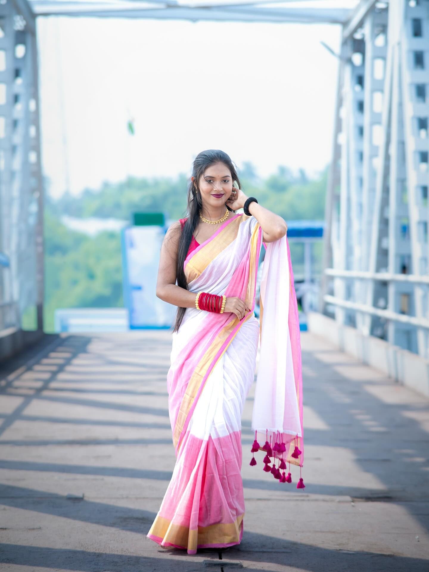 Pink & White Soft Mulmul Cotton Saree | Skin-Friendly Lightweight Saree