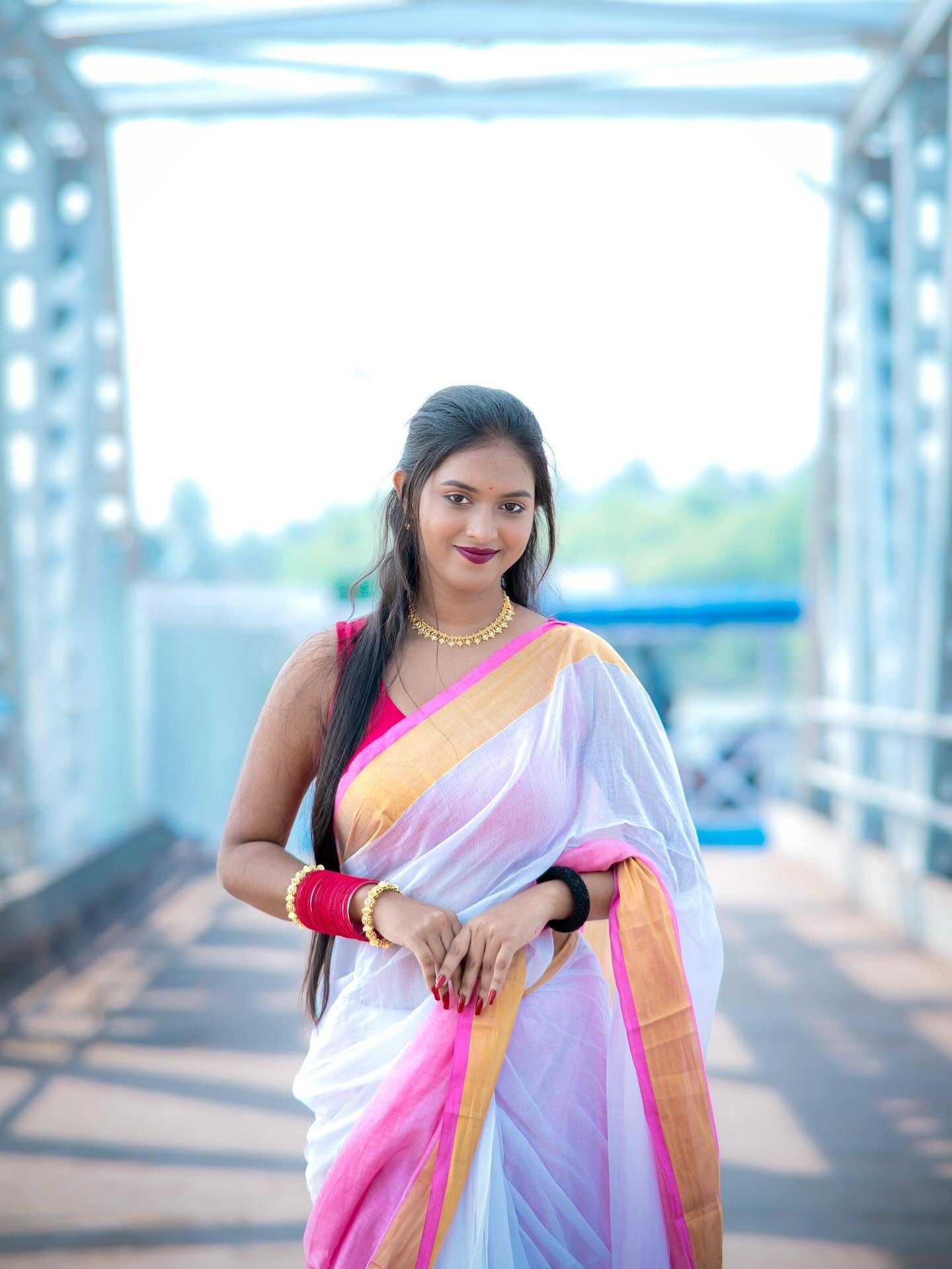 Pink & White Soft Mulmul Cotton Saree | Skin-Friendly Lightweight Saree